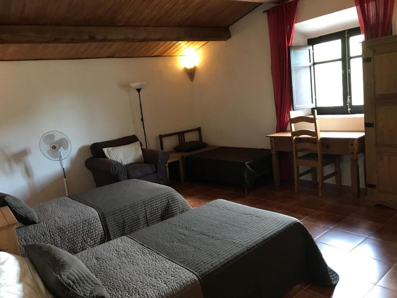 Hotel Mas Pelegri Seriñá Exteriör bild